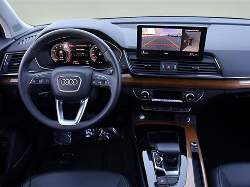 Used 2023 Audi Q5 2.0T Premium Plus w/ Premium Plus Package image 13