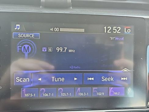 Used 2020 Honda Civic Touring image 14
