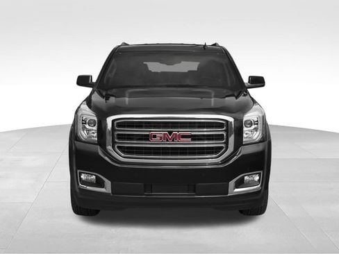 Used 2017 GMC Yukon XL SLT w/ Premium Edition RWD image 7