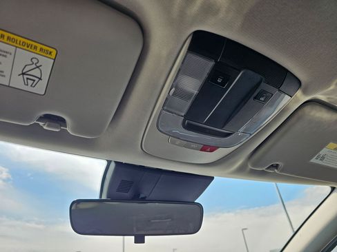 Used 2023 Kia Sportage EX FWD image 27