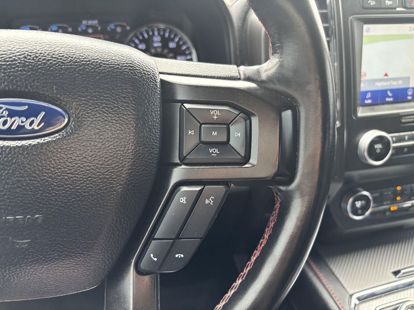 Used 2020 Ford Expedition Limited w/ Equipment Group 303A AWD/4WD image 20