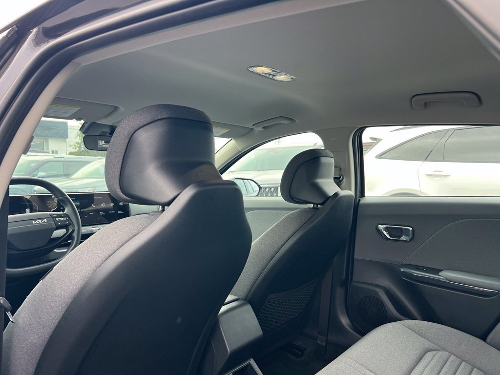 Used 2025 Kia K4 EX FWD image 13