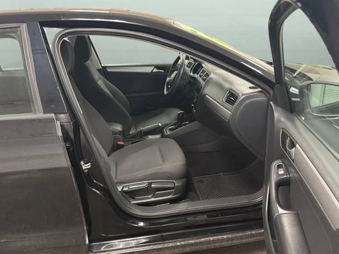 Used 2015 Volkswagen Jetta SE FWD image 21