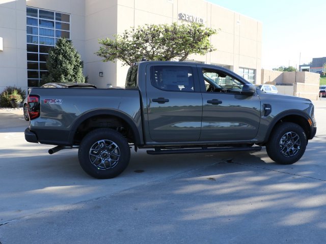 New 2026 Ford Ranger XLT w/ Equipment Group 301A High AWD/4WD image 7
