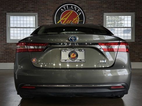 Used 2014 Toyota Avalon Limited image 9