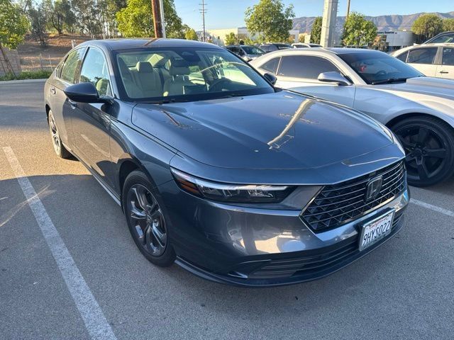 Used 2023 Honda Accord EX image 1