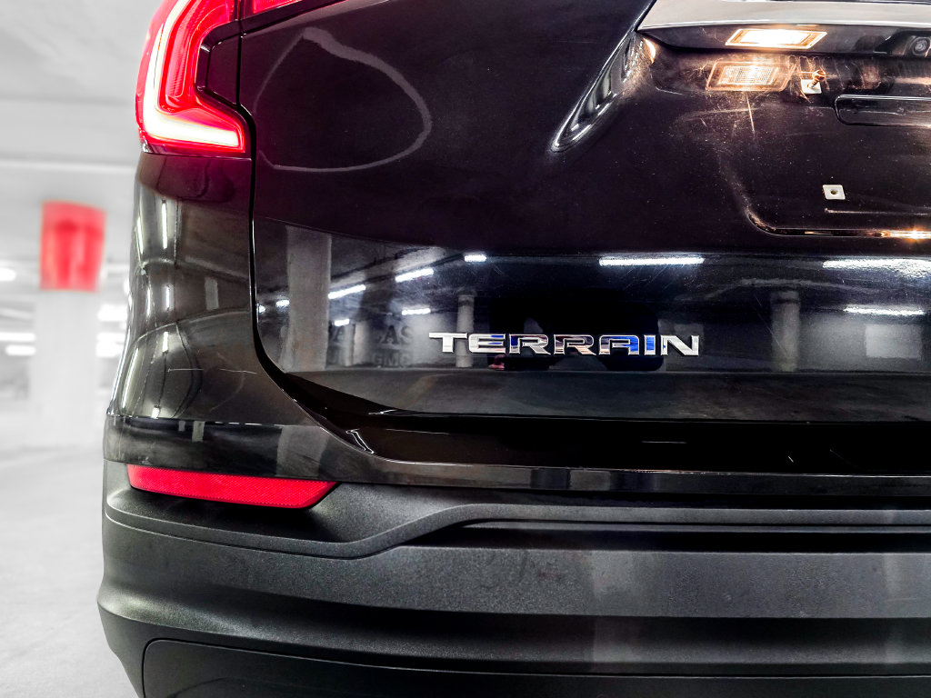Used 2020 GMC Terrain SLE FWD image 11