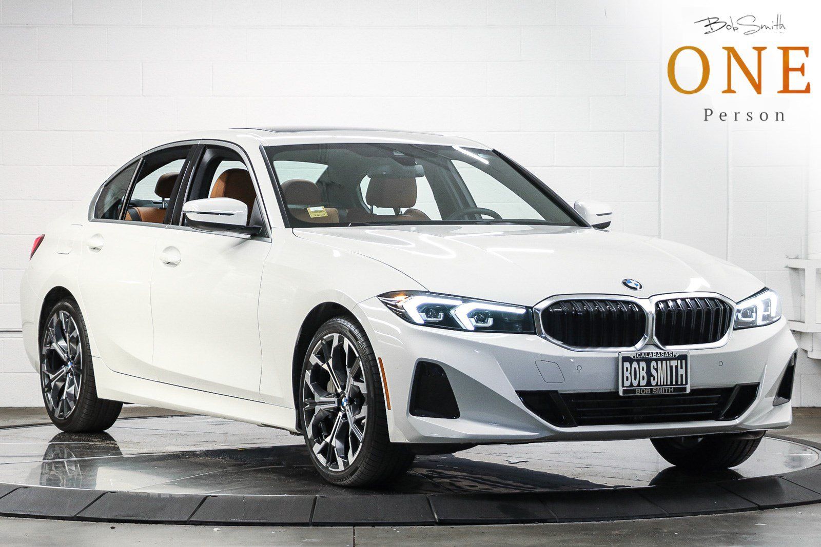 Used 2026 BMW 330i Sedan w/ Premium Package RWD image 1