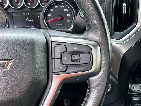 Used 2020 Chevrolet Silverado 1500 LT Trail Boss AWD/4WD image 15