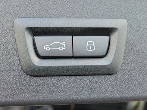 New 2026 BMW X3 xDrive30 w/ Convenience Package image 9