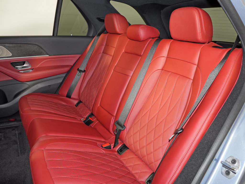 Certified 2025 Mercedes-Benz GLE 63 AMG S image 31