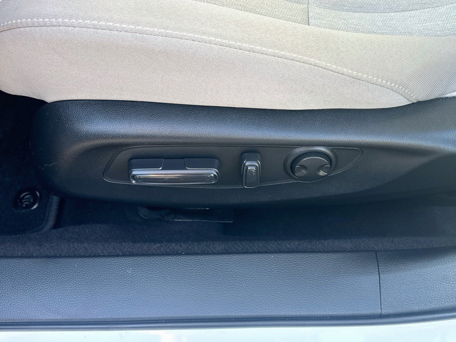 Used 2026 Honda Accord SE image 19