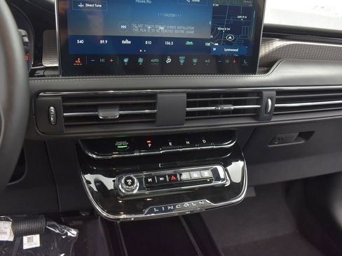 New 2026 Lincoln Corsair Grand Touring image 12