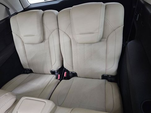 Used 2017 Mercedes-Benz GLS 450 4MATIC w/ Premium Package image 28