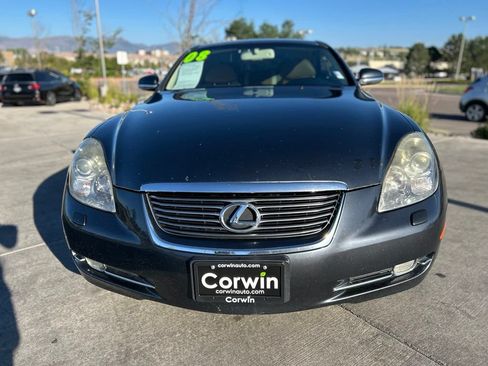 Used 2008 Lexus SC 430 Convertible RWD image 2