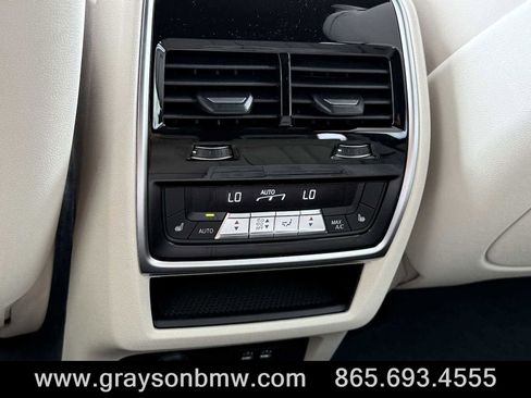 Used 2026 BMW X5 xDrive40i w/ M Sport Package image 32