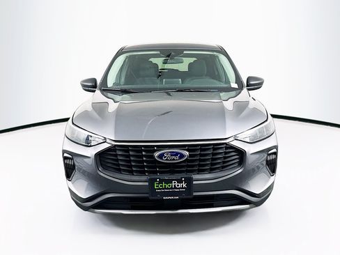 Used 2024 Ford Escape Active FWD image 2