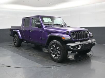 New 2026 Jeep Gladiator Sport