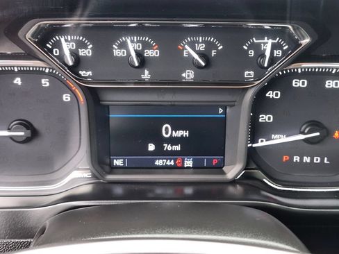 Used 2022 GMC Sierra 2500 SLT w/ Snow Plow Prep/Camper Package AWD/4WD image 31