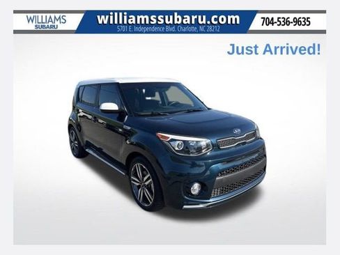 Used 2018 Kia Soul + image 1
