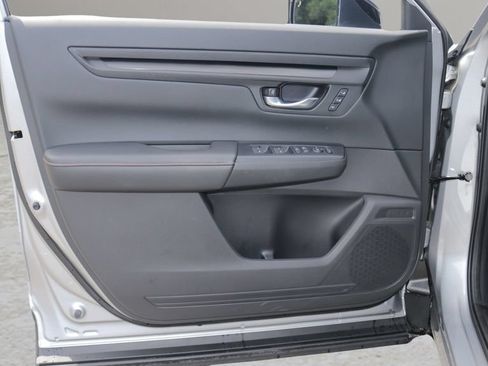 Used 2025 Honda CR-V Sport-L image 10