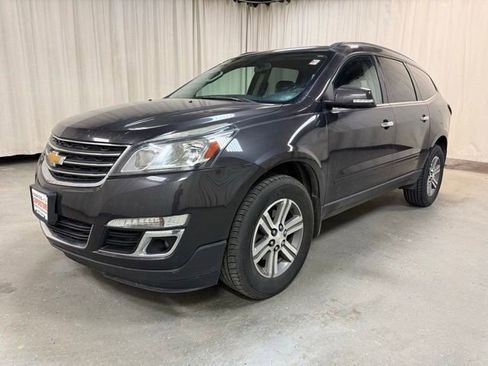 Used 2015 Chevrolet Traverse LT FWD image 12