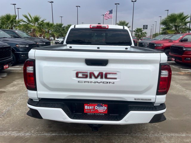 Used 2025 GMC Canyon Elevation w/ Convenience Package AWD/4WD image 5