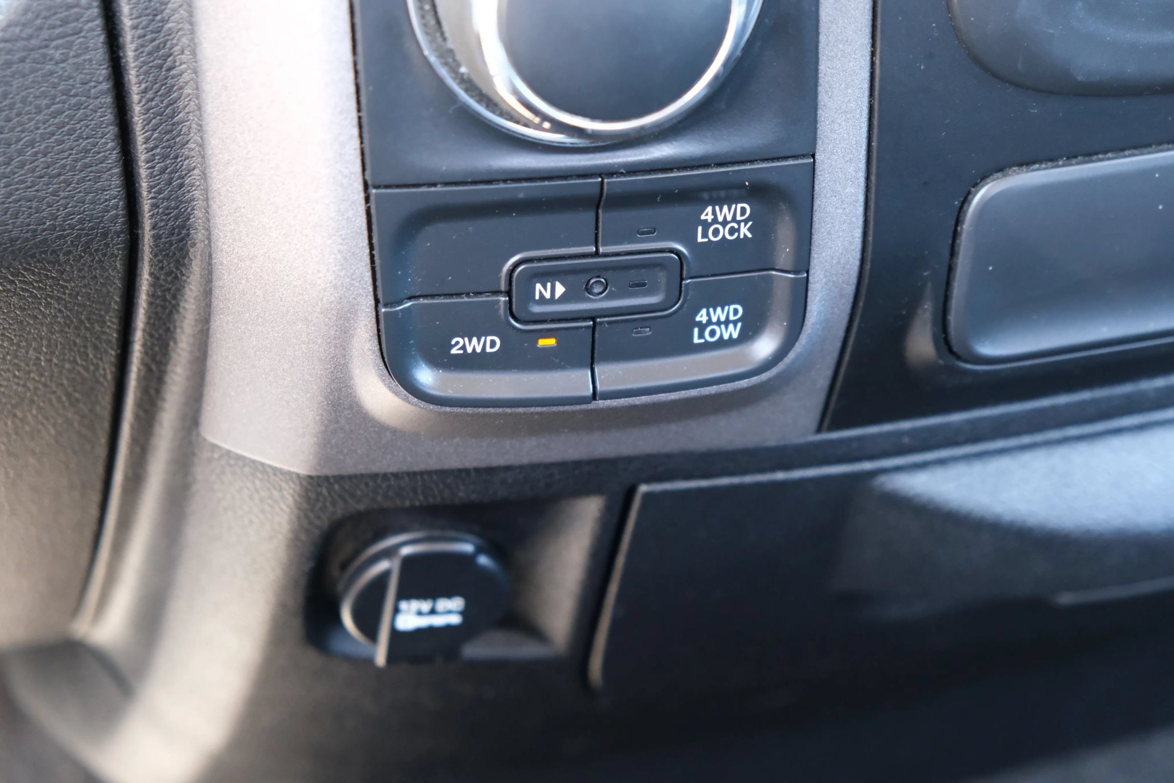 Used 2017 RAM 1500 Express AWD/4WD image 30