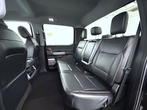 Used 2025 Ford F250 Lariat w/ FX4 Off-Road Package AWD/4WD image 19