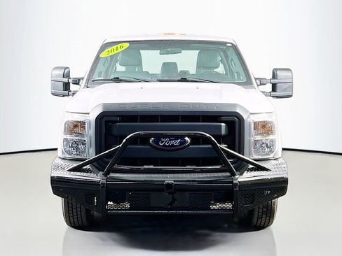 Used 2016 Ford F350 XL image 2