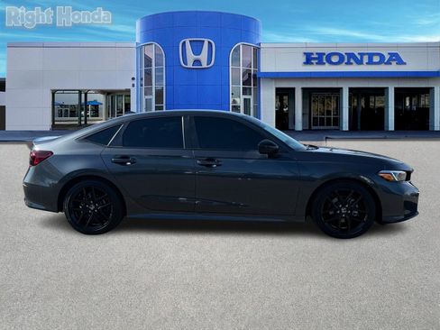 Certified 2025 Honda Civic Sport image 10