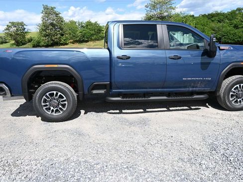 New 2026 GMC Sierra 3500 Pro AWD/4WD image 24