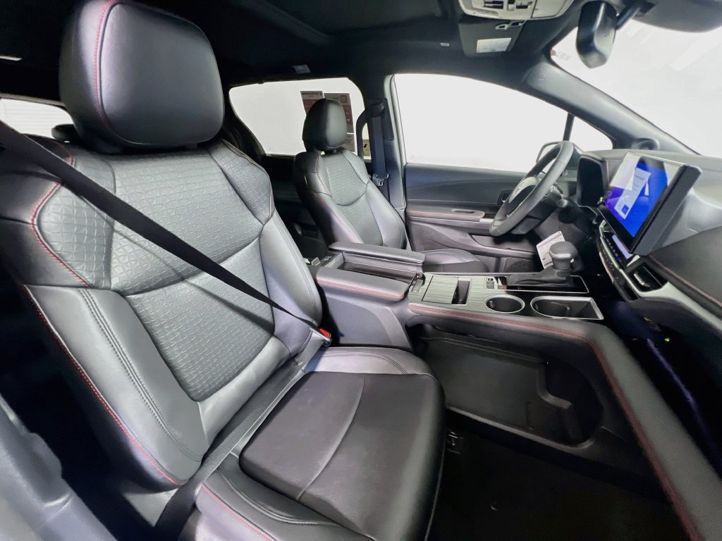New 2026 Toyota Sienna XSE FWD image 29