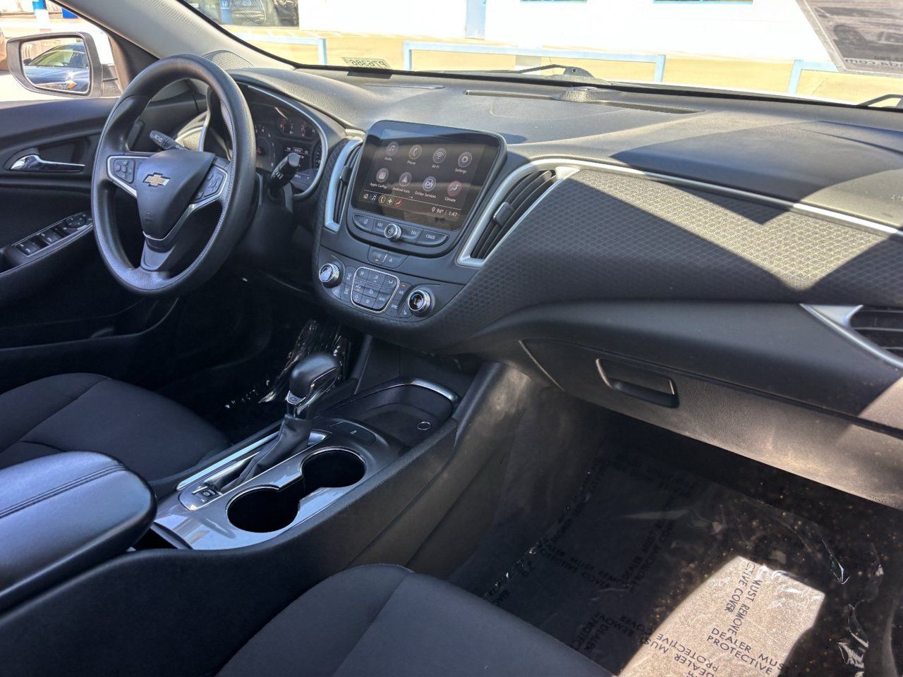 Used 2023 Chevrolet Malibu LT FWD image 10