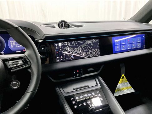 New 2026 Porsche Macan Turbo Electric AWD/4WD image 16