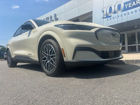 New 2026 Ford Mustang Mach-E Premium AWD/4WD image 10