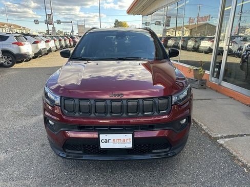 Used 2022 Jeep Compass Altitude w/ Convenience Group image 2