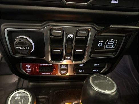 Used 2021 Jeep Gladiator Rubicon image 31