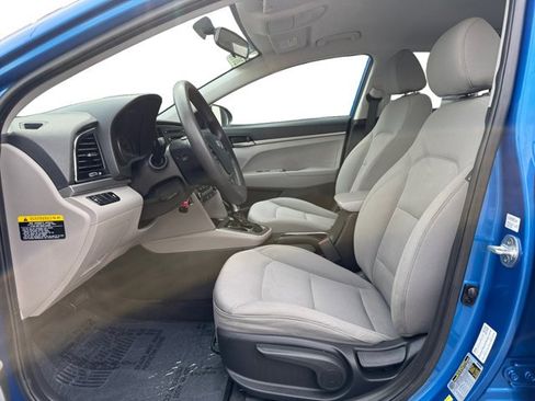 Used 2018 Hyundai Elantra SE FWD image 10