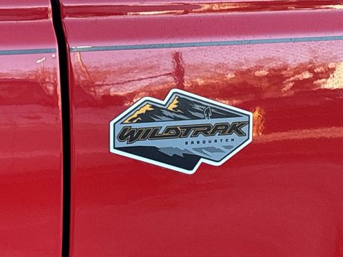 Certified 2023 Ford Bronco Wildtrak image 9