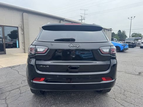 Used 2023 Jeep Compass High Altitude AWD/4WD image 4