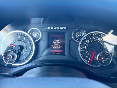 Used 2023 RAM 1500 Big Horn AWD/4WD image 12