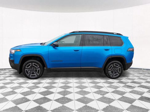 New 2026 Jeep Cherokee Laredo AWD/4WD image 8