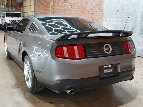 Used 2010 Ford Mustang GT image 15