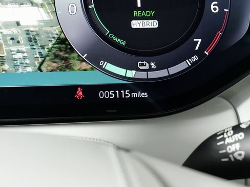 Used 2025 Land Rover Range Rover Sport Autobiography image 45