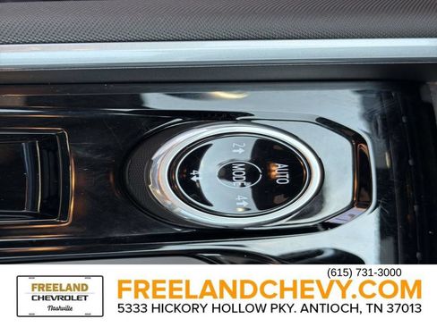 Used 2025 Chevrolet Colorado Z71 w/ Z71 Convenience Package 2 AWD/4WD image 30