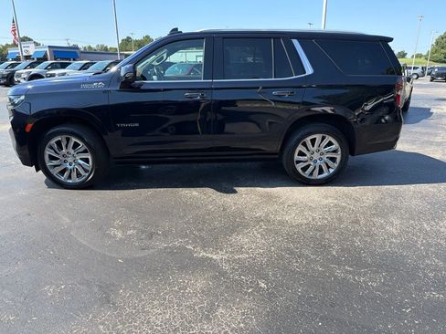Used 2021 Chevrolet Tahoe High Country w/ Premium Package AWD/4WD image 8