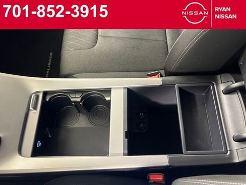 Used 2022 Hyundai Palisade SE image 20