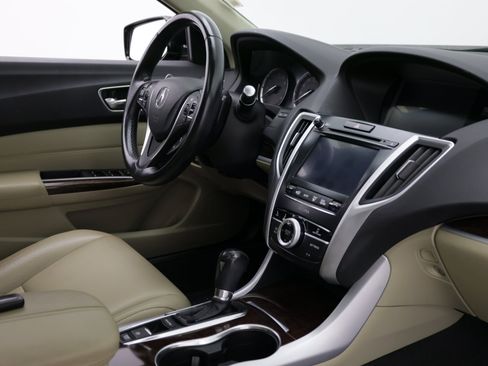 Used 2020 Acura TLX FWD image 38