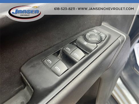 Used 2019 Chevrolet Silverado 1500 Custom w/ Infotainment Package image 22